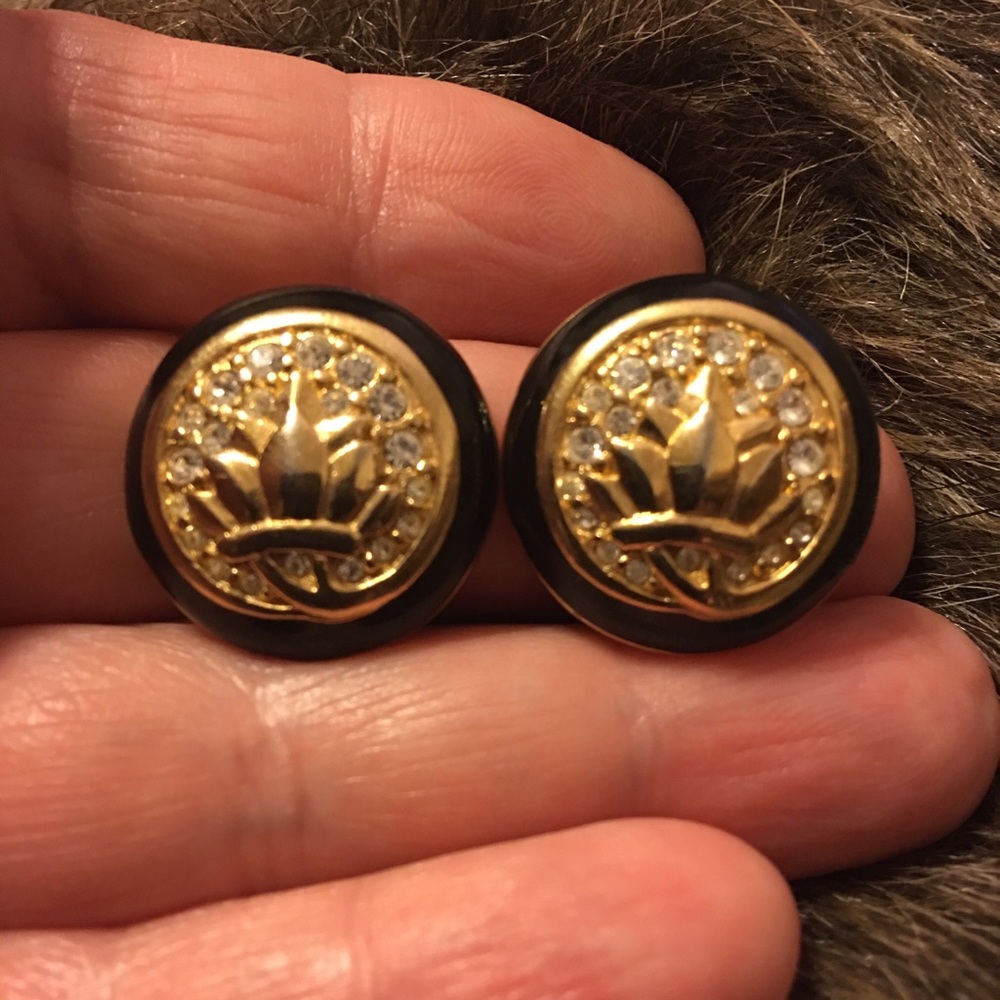 Vintage gold tone enamel rhinestone clip earrings